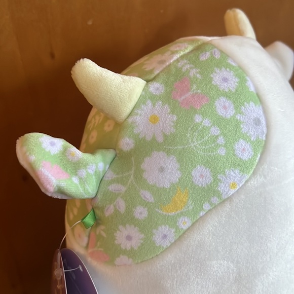 🟣 NWT 8” Ada The Easter Cow Squishmallow, floral flower butterfly print spring - Picture 7 of 8